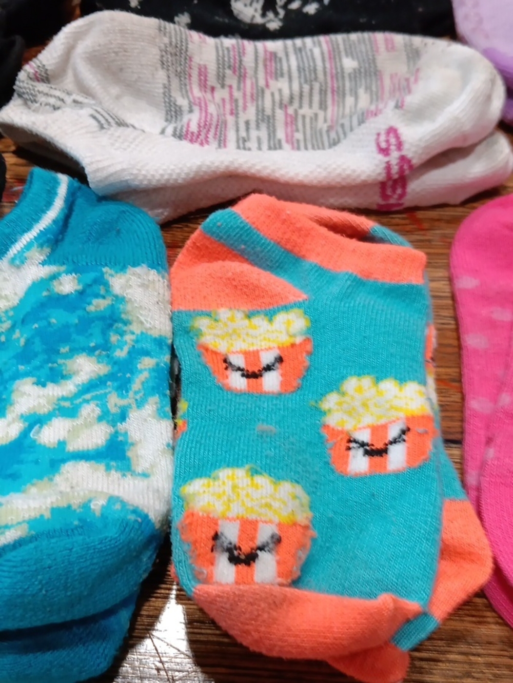 Assorted Girl’s No-Show Socks - Multi Color Pack - Picture 7 of 9